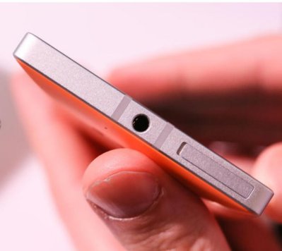 Thiết kế kim loại nguyên khối cho chiếc smartphone trong đẹp mắt và sang trọng chắc chắn hơn